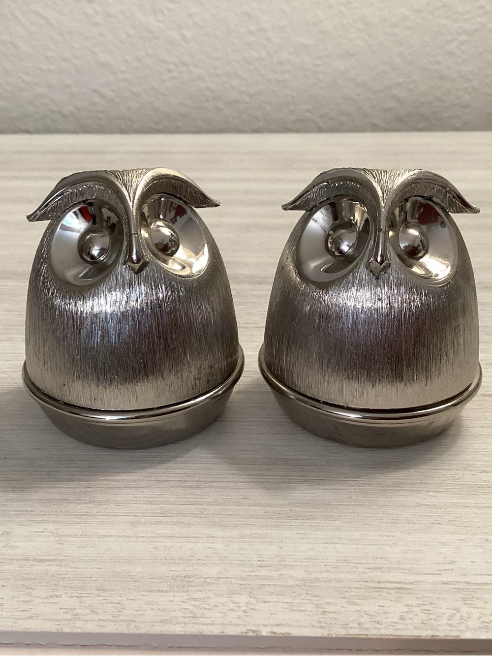 Vintage Napier Brushed Satin Silver Toned Owl Salt & Pepper Shakers - IEC